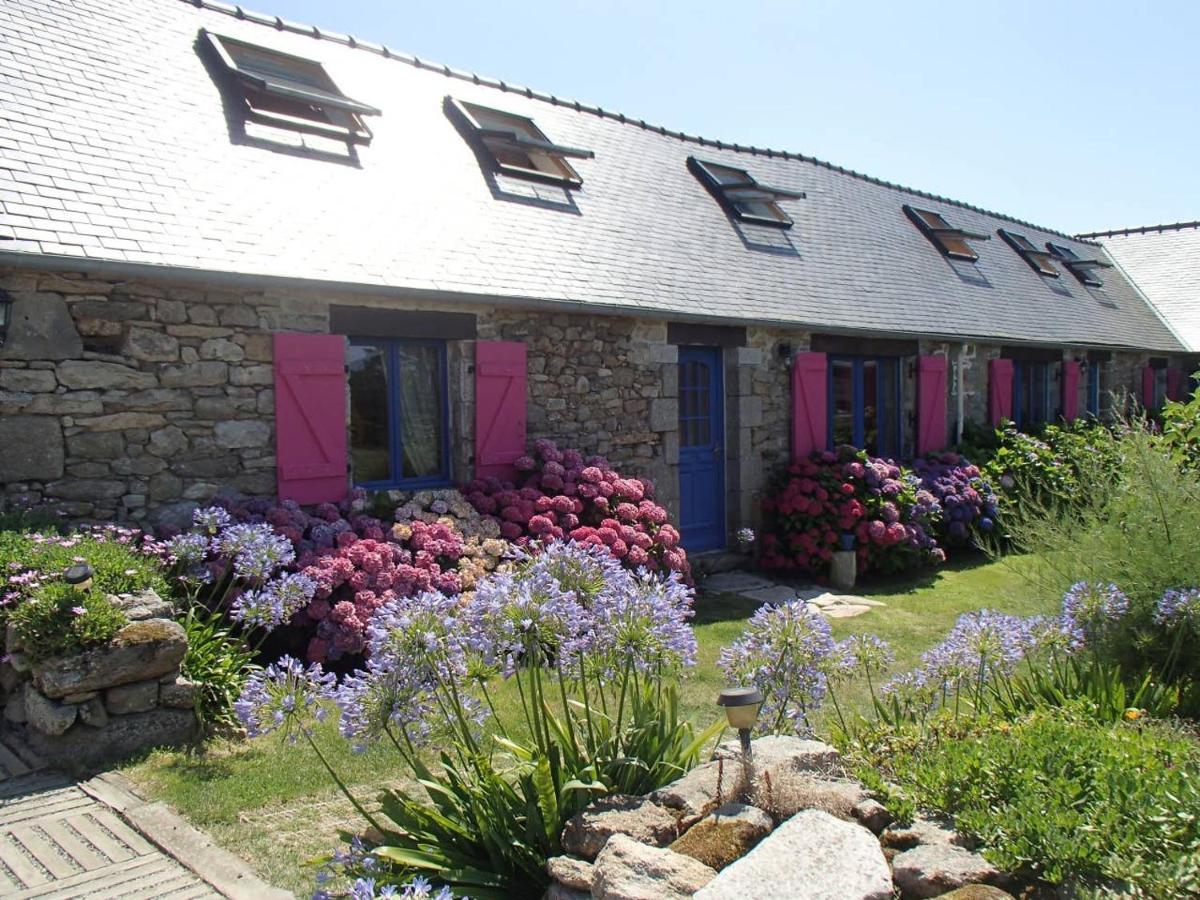 Les Gites Aux Volets Roses Landunvez Bagian luar foto
