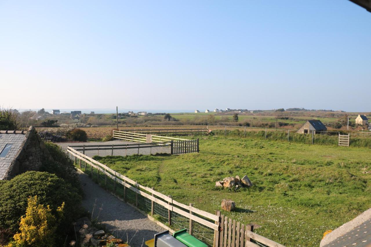 Les Gites Aux Volets Roses Landunvez Bagian luar foto